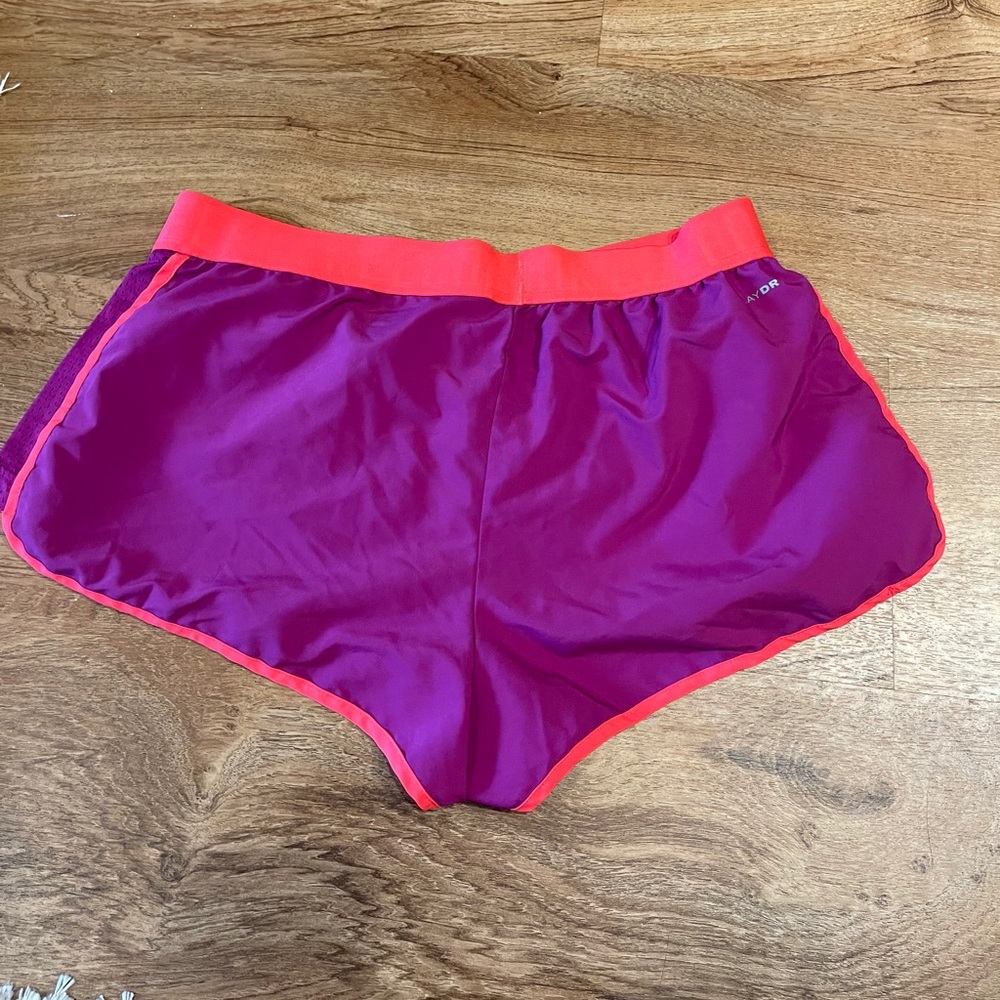 Cute Reebok Running Shorts - Picture 3 of 3
